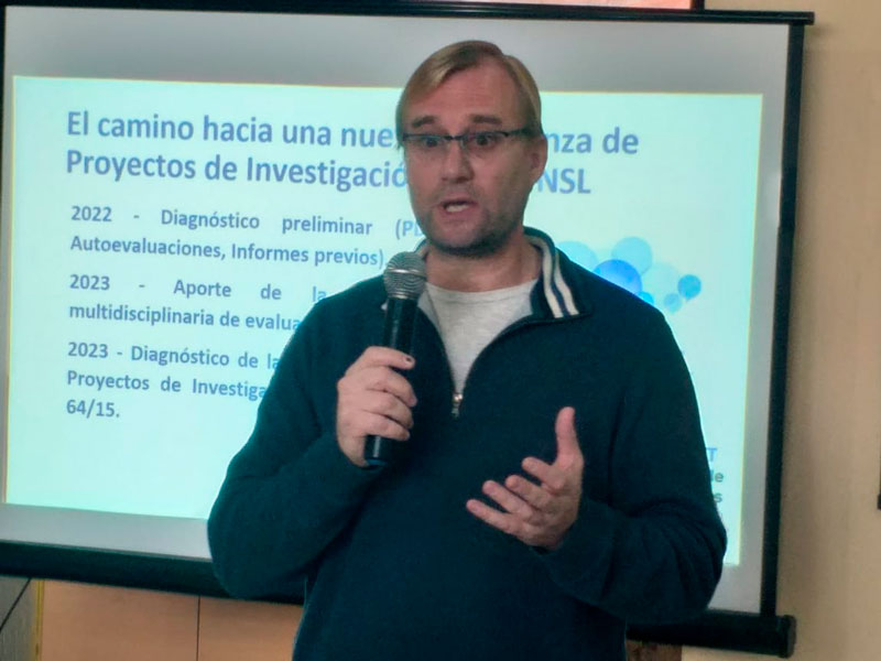 El Secretario de CyT de la UNSL en la FTU