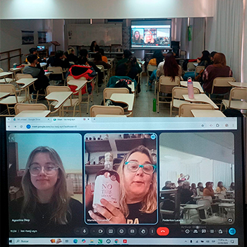 Clase especial para estudiantes de la asignatura Alimentos y Bebidas