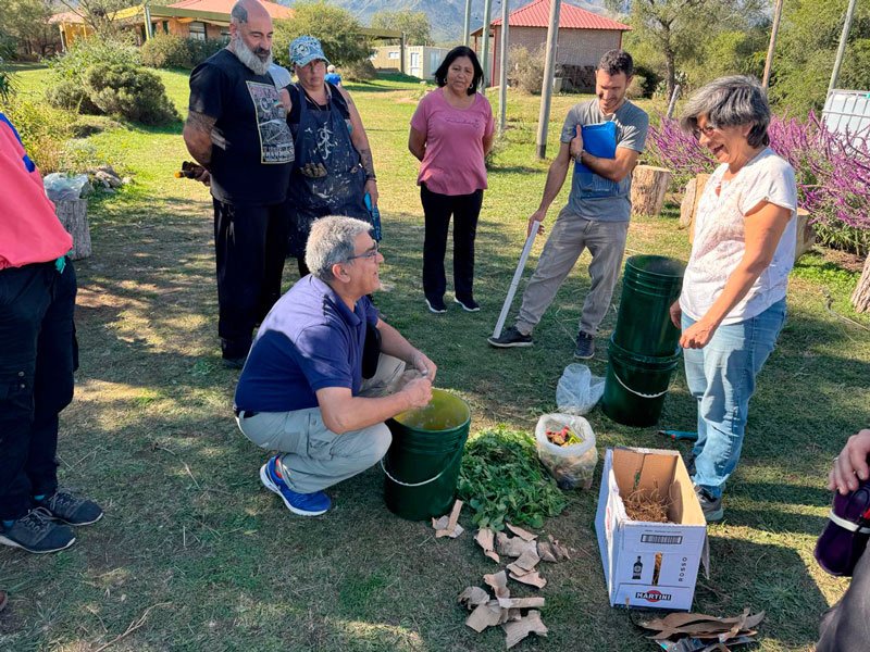 Se realizó el 7mo Encuentro del Taller ¡Hagamos Huerta! Sumate y Aprendé Haciendo