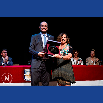 En el Día de los Derechos Humanos la UNSL distinguió a «Taty» Almeida